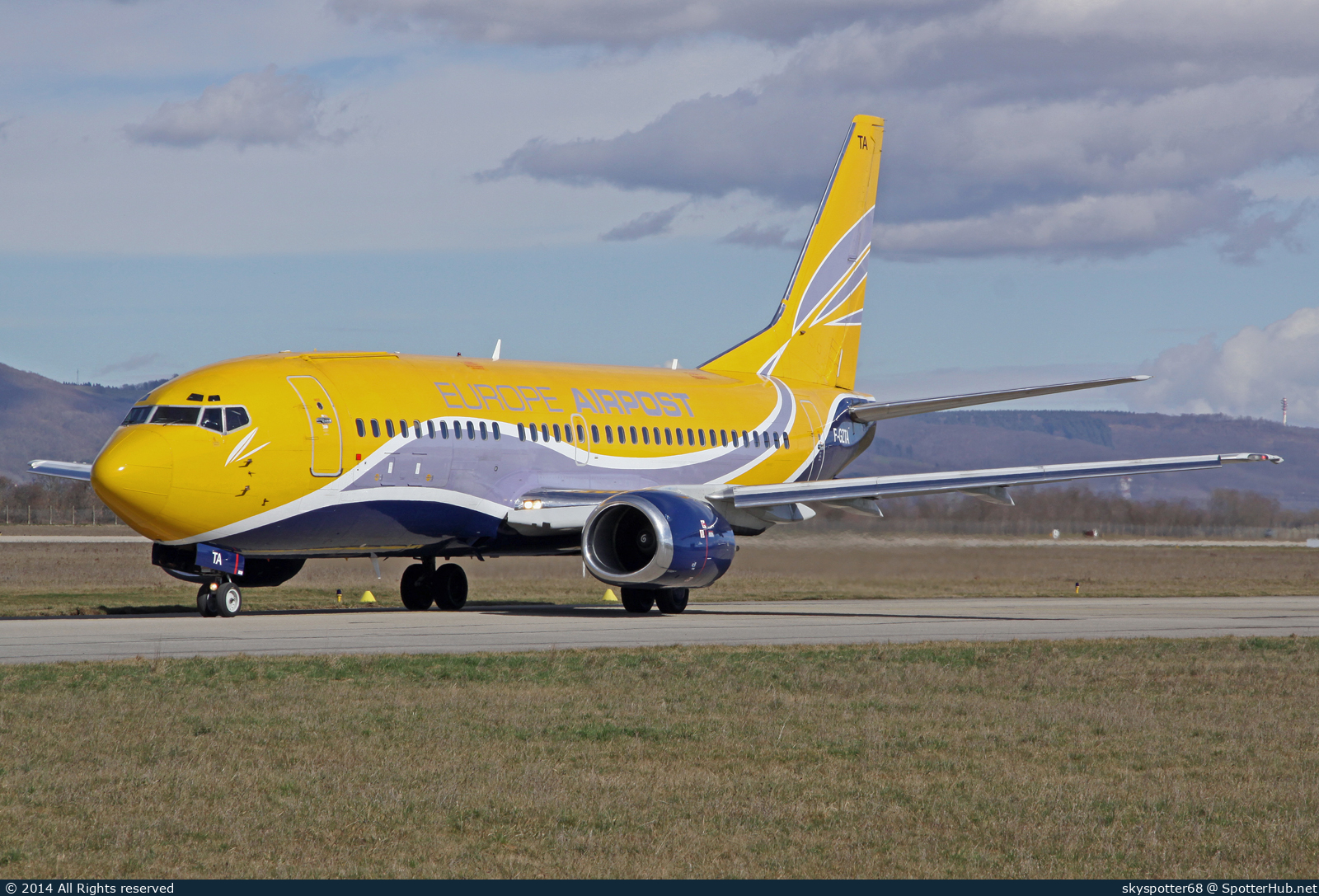 Photo of F-GZTA - Boeing 737-33V(QC) operated by Europe Airpost