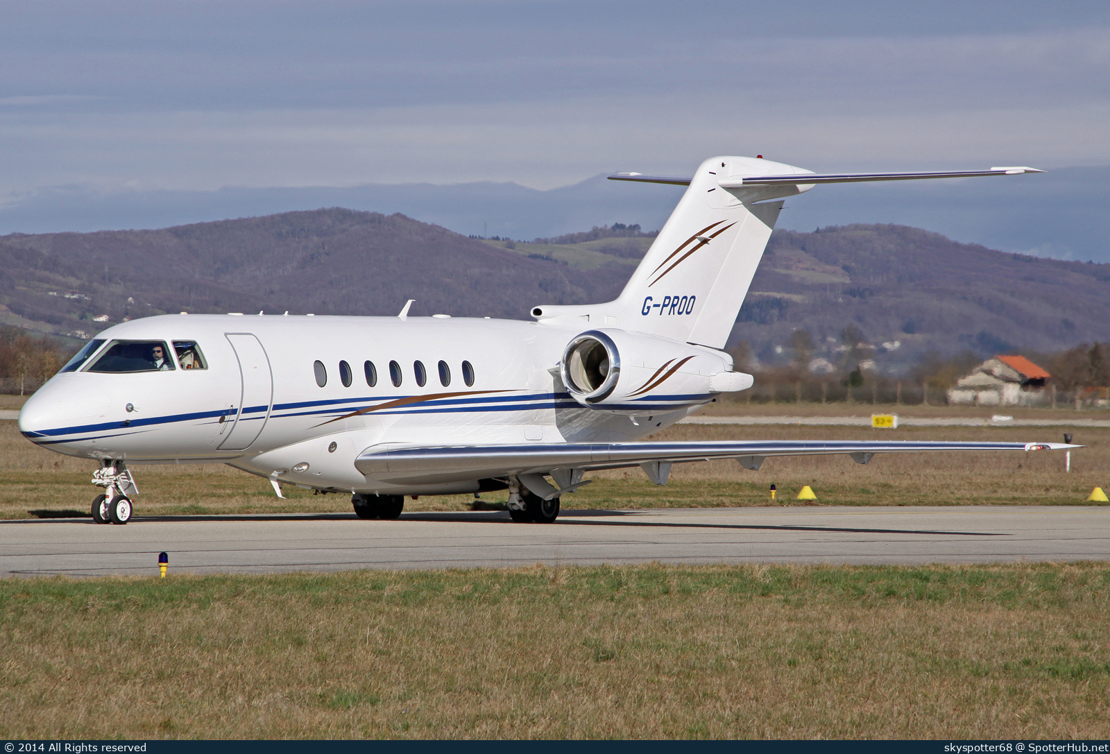 Photo of G-PROO - Hawker Beechcraft 4000 operated by TAG Aviation UK