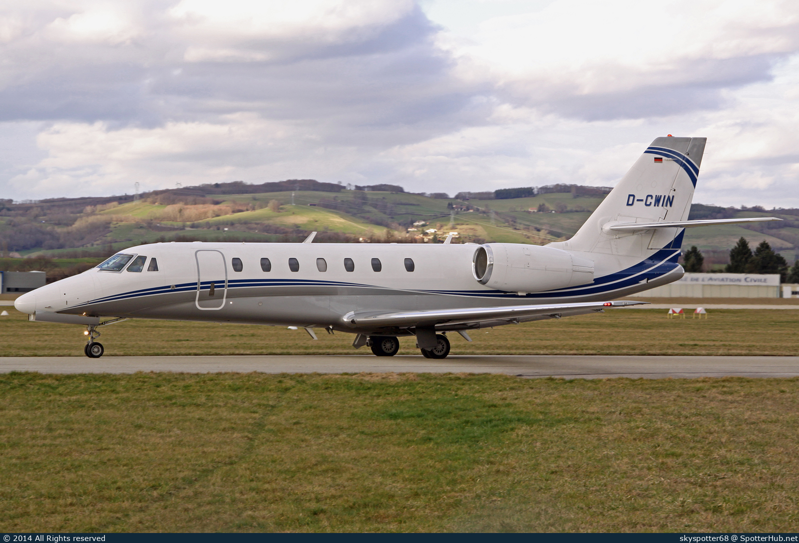 Photo of D-CWIN - Cessna 680 Citation Sovereign operated by E-Aviation