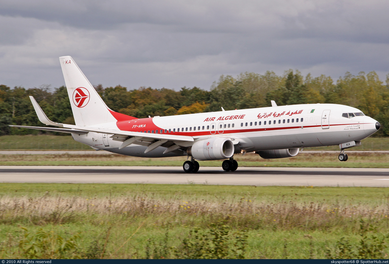 Photo of 7T-VKA - Boeing 737-8D6 operated by Air Algérie