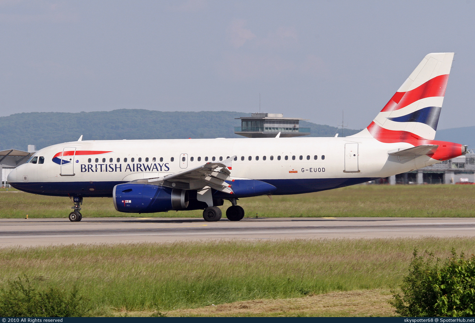 Photo of G-EUOD - Airbus A319-131 operated by British Airways