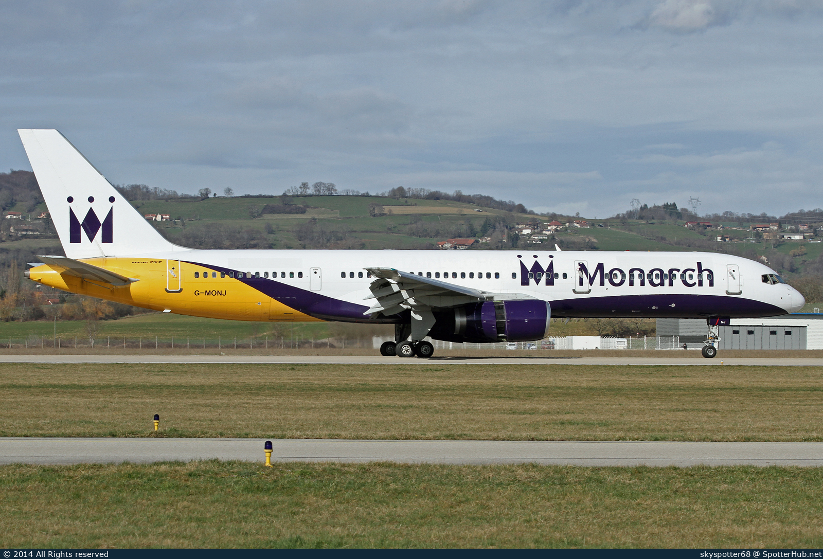 Photo of G-MONJ - Boeing 757-2T7 operated by Monarch Airlines