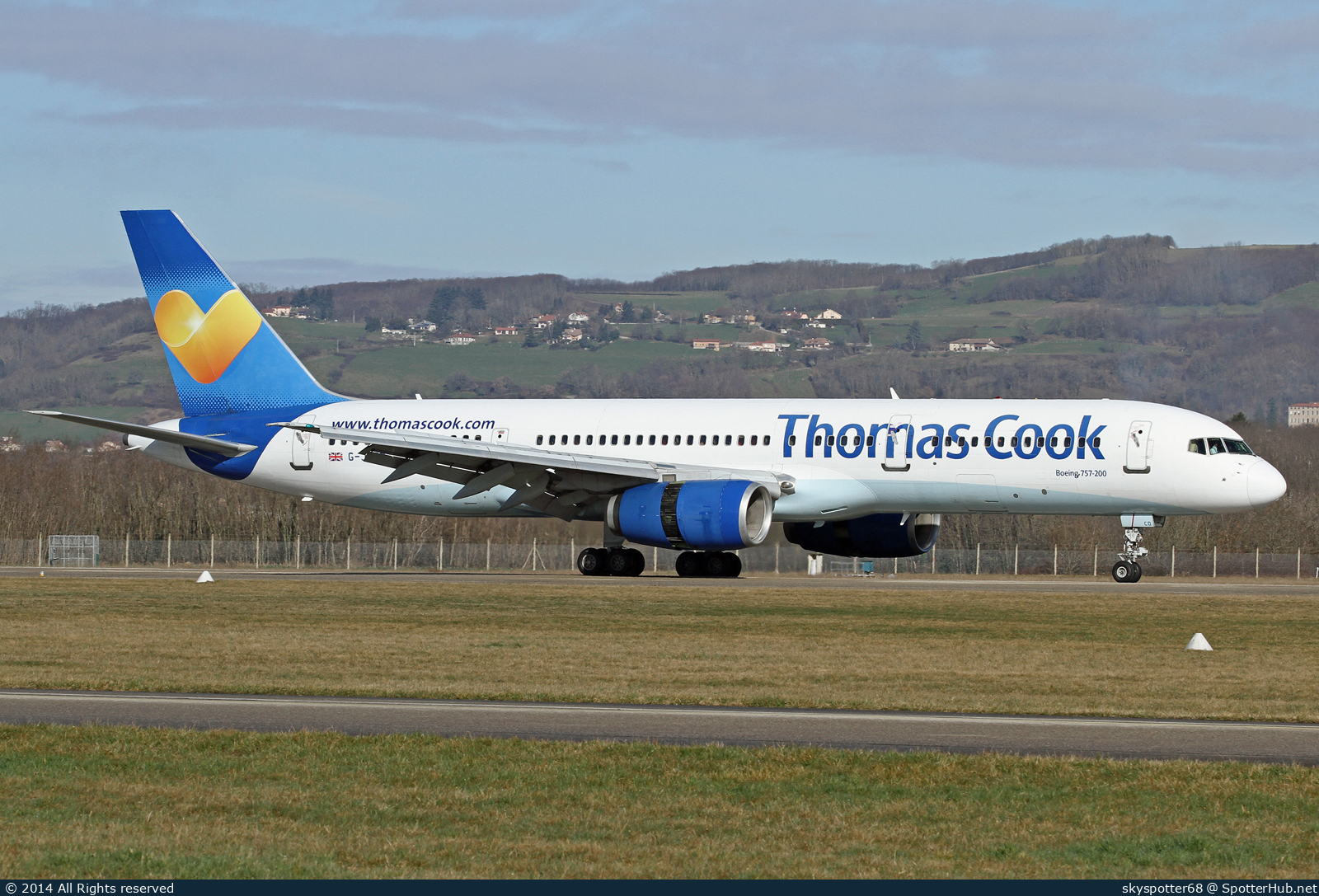 Photo of G-JMCD - Boeing 757-25F operated by Thomas Cook Airlines
