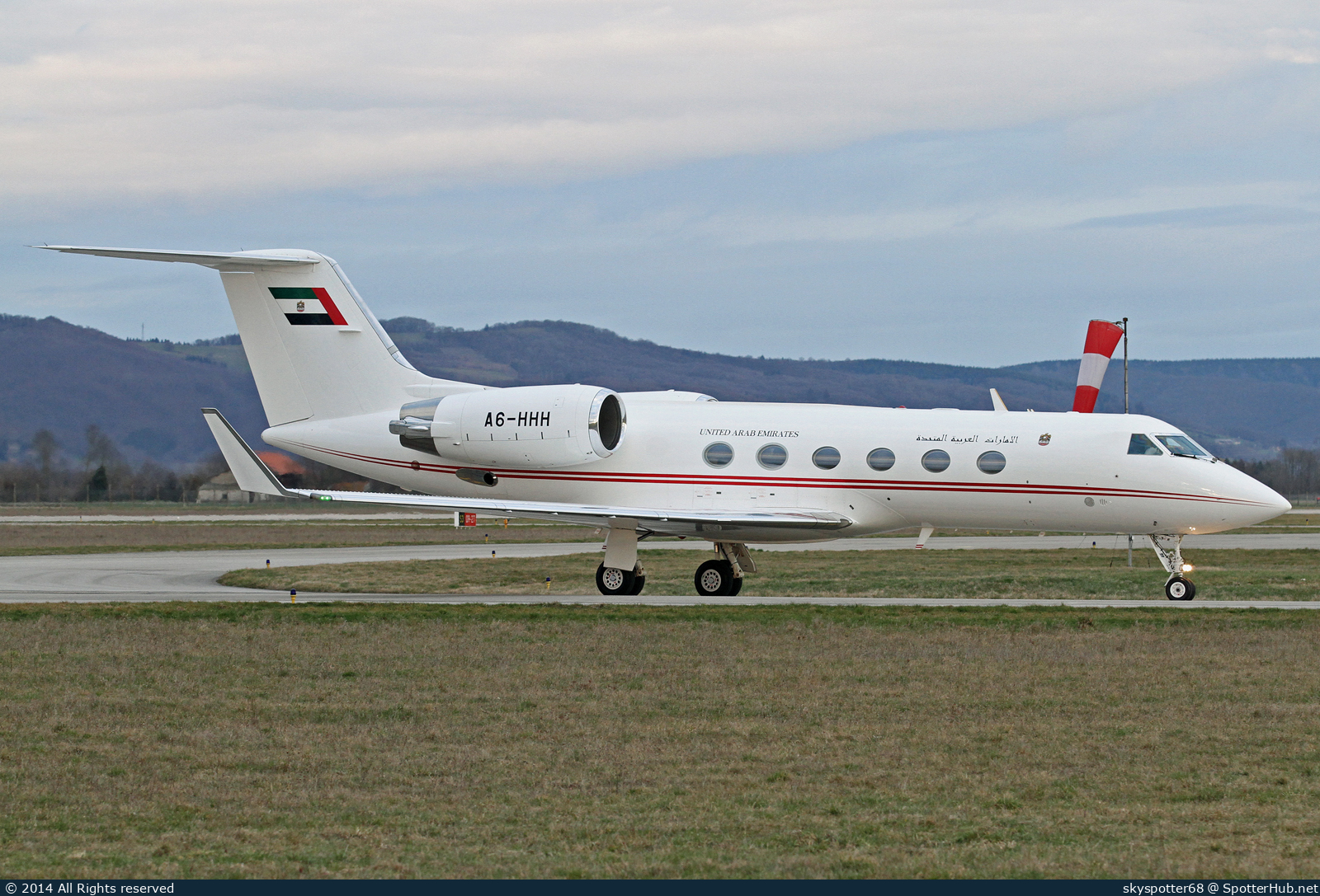Photo of A6-HHH - Gulfstream GIV operated by Dubai Royal Air Wing