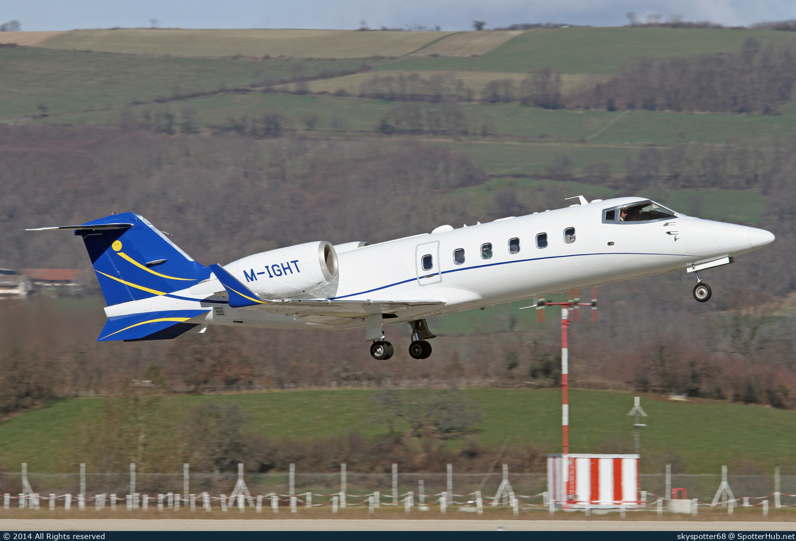 Photo of M-IGHT - Bombardier Learjet 60XR operated by Private