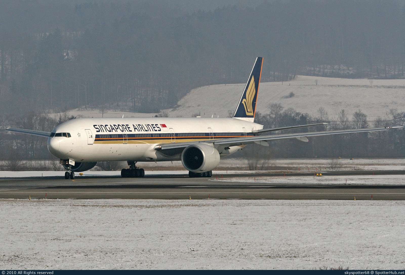 Photo of 9V-SWO - Boeing 777-312(ER) operated by Singapore Airlines