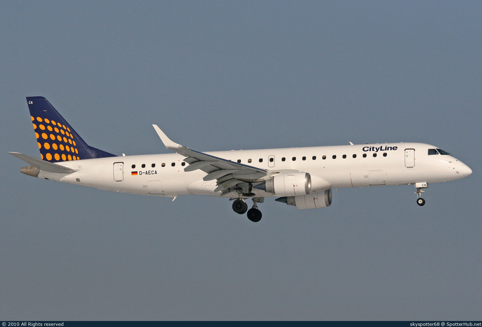 Photo of D-AECA - Embraer ERJ-190LR operated by Lufthansa CityLine