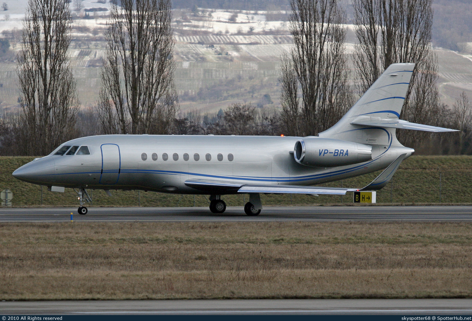 Photo of VP-BRA - Dassault Falcon 2000LX operated by Private