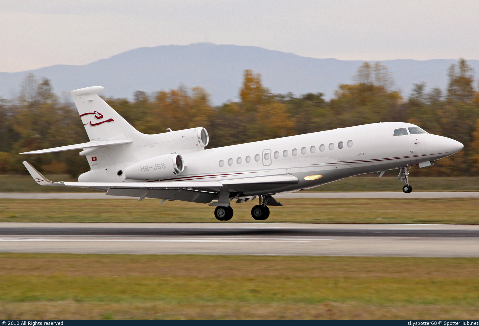 Photo of HB-JSS - Dassault Falcon 7X operated by Cat Aviation