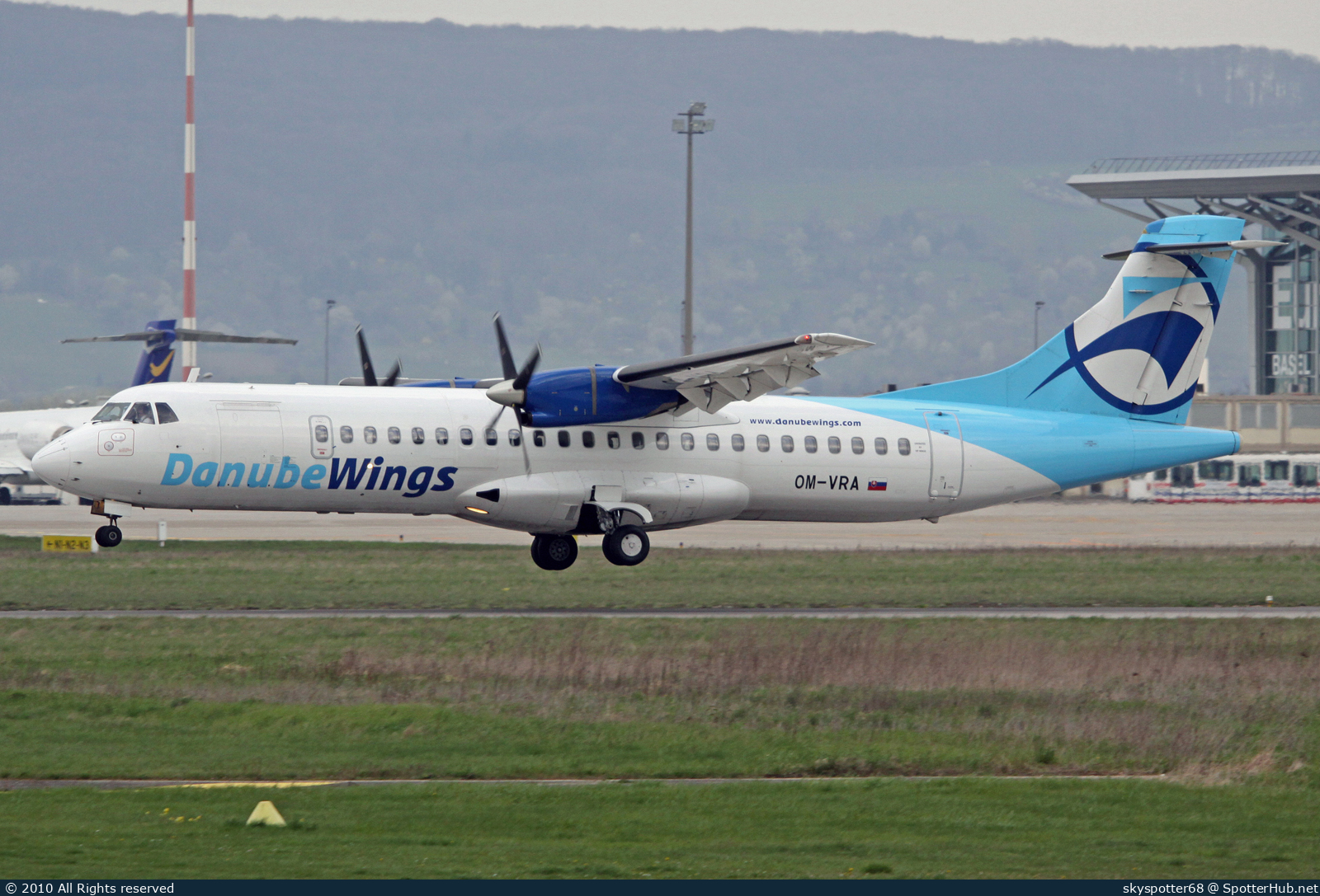 Photo of OM-VRA - ATR 72-202 operated by Danube Wings