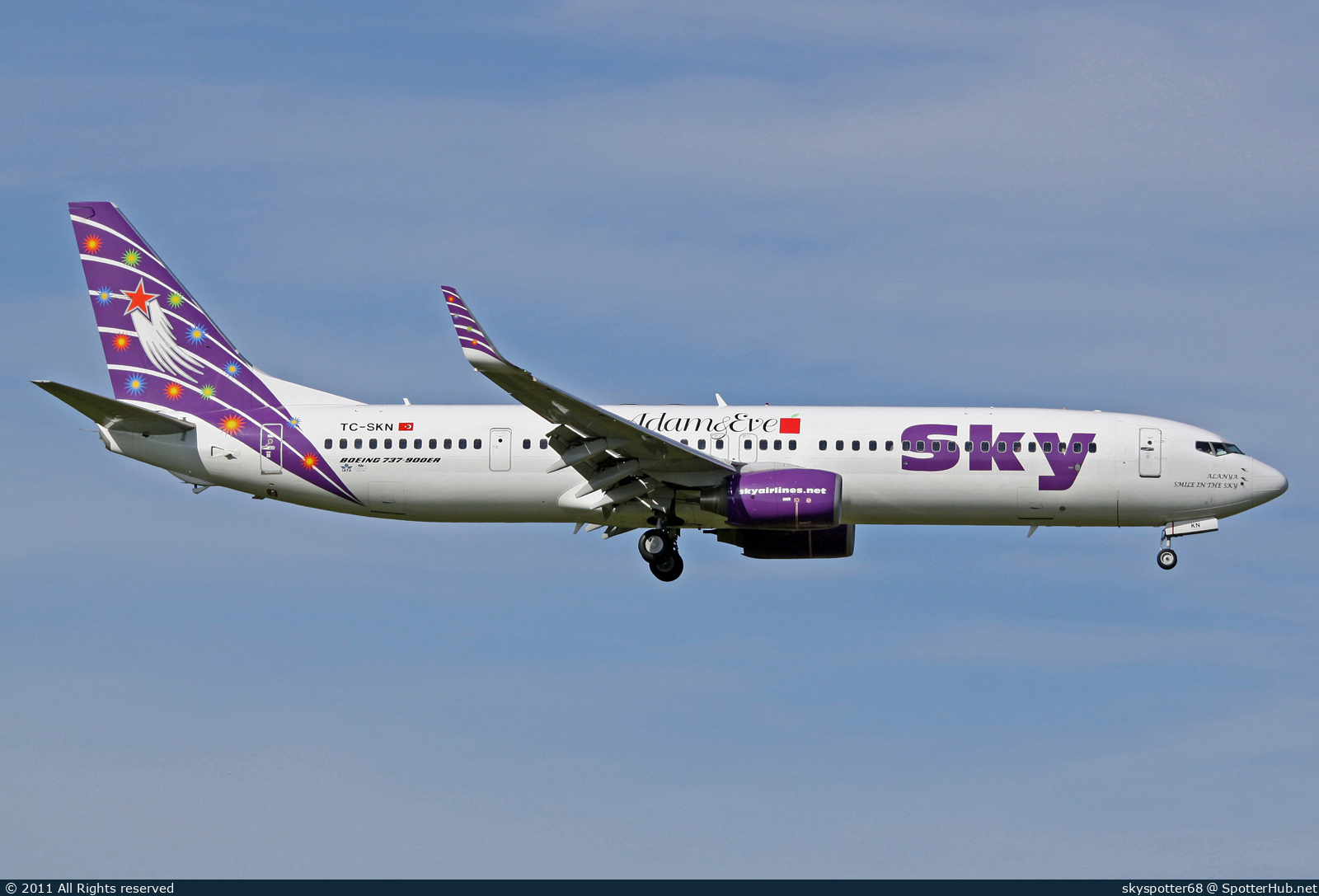 Photo of TC-SKN - Boeing 737-94X(ER) operated by Sky Airlines