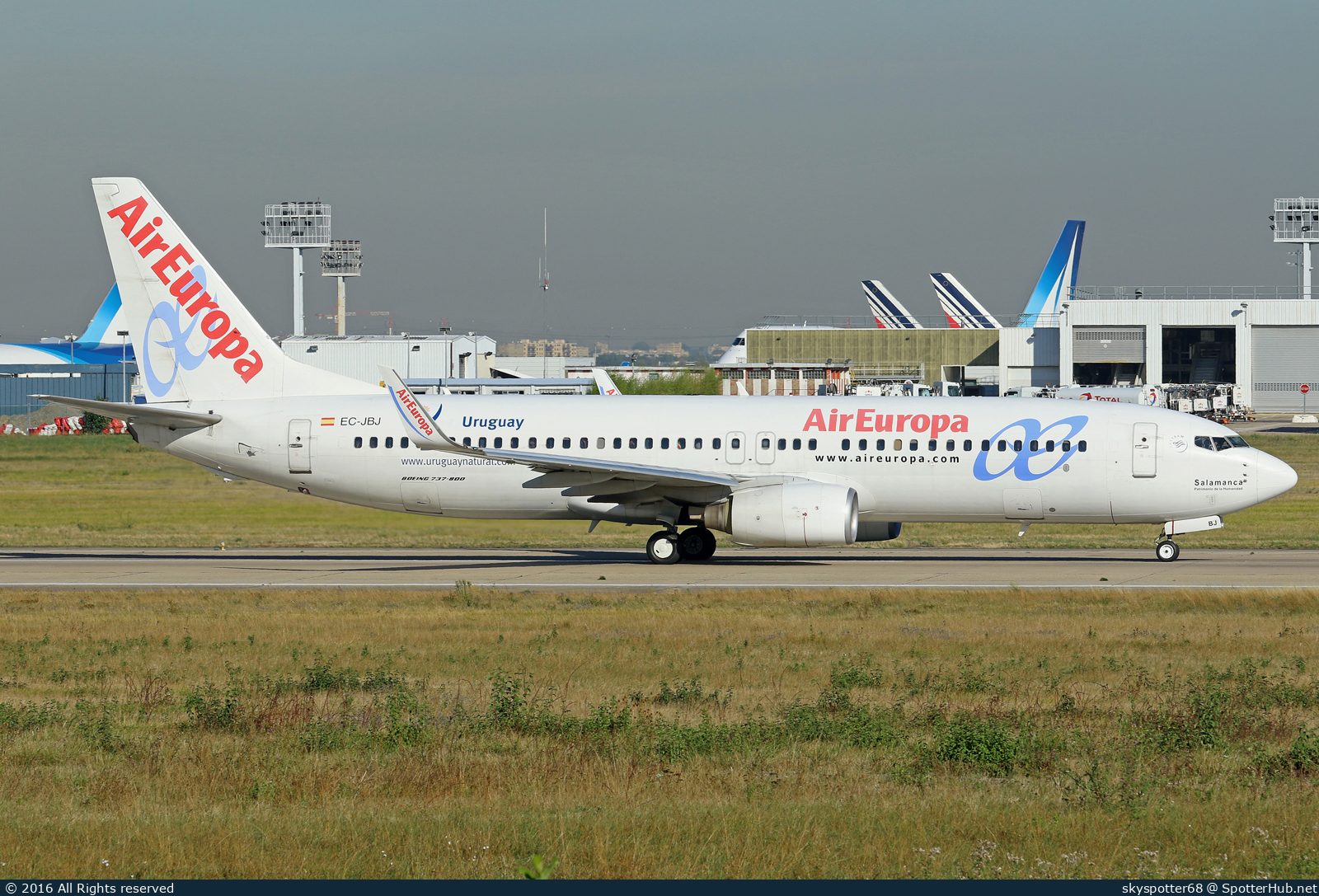 Photo of EC-JBJ - Boeing 737-85P operated by Air Europa