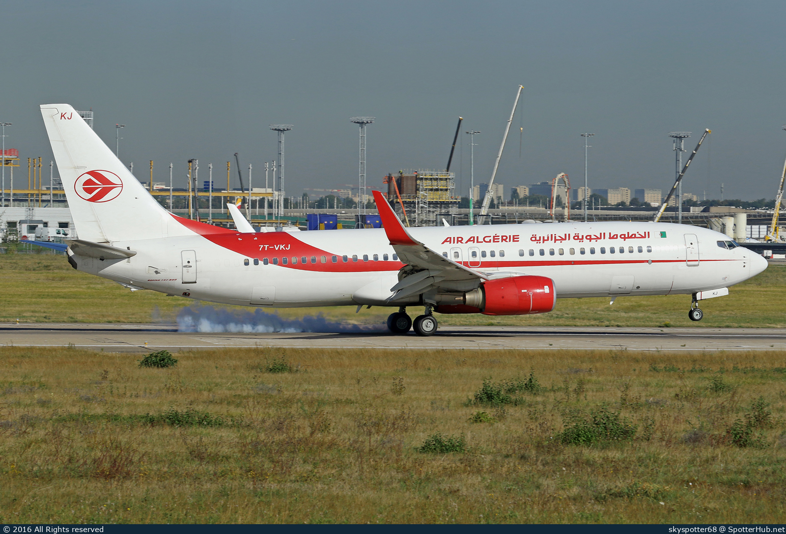 Photo of 7T-VKJ - Boeing 737-8D6 operated by Air Algérie