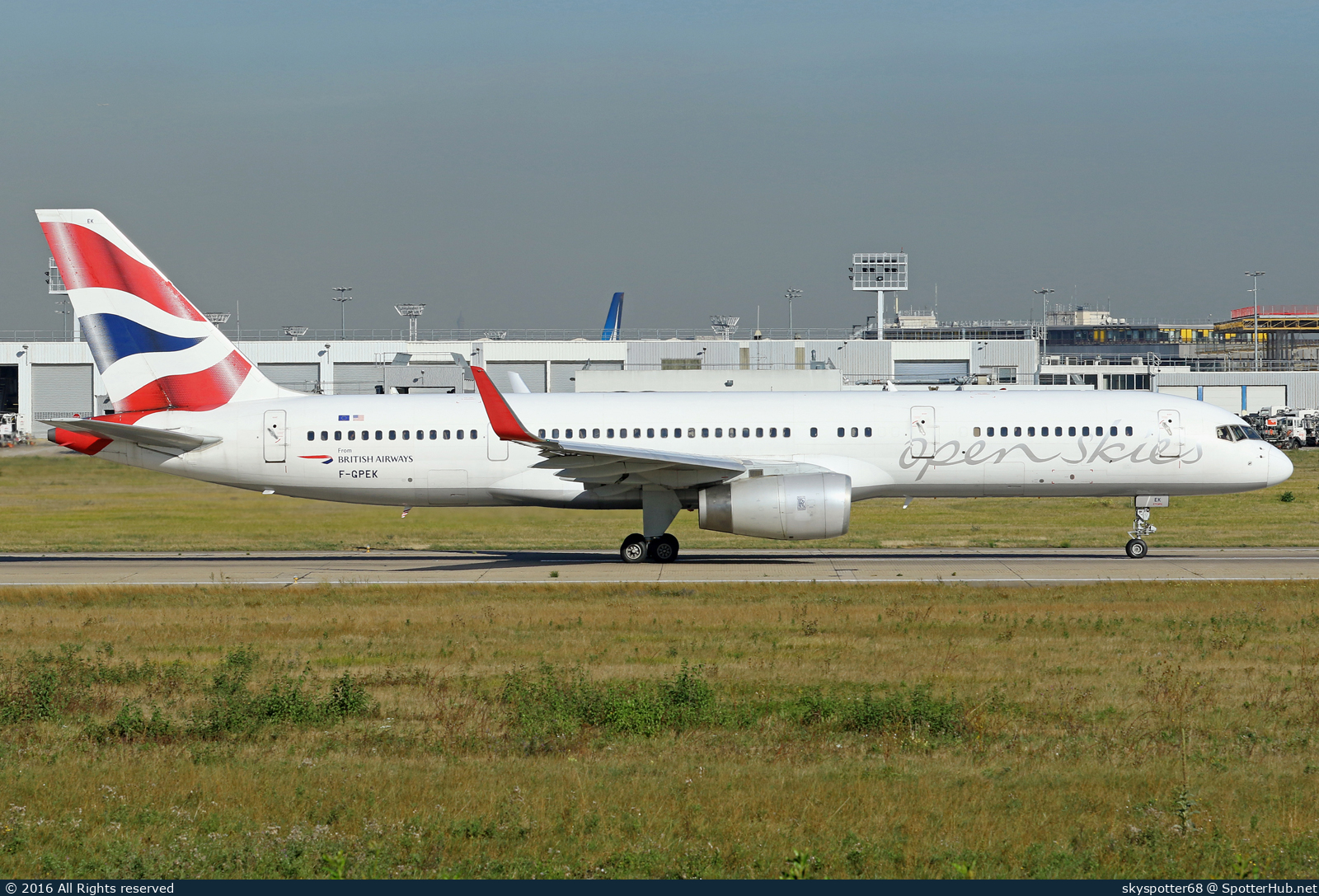 Photo of F-GPEK - Boeing 757-236 operated by OpenSkies