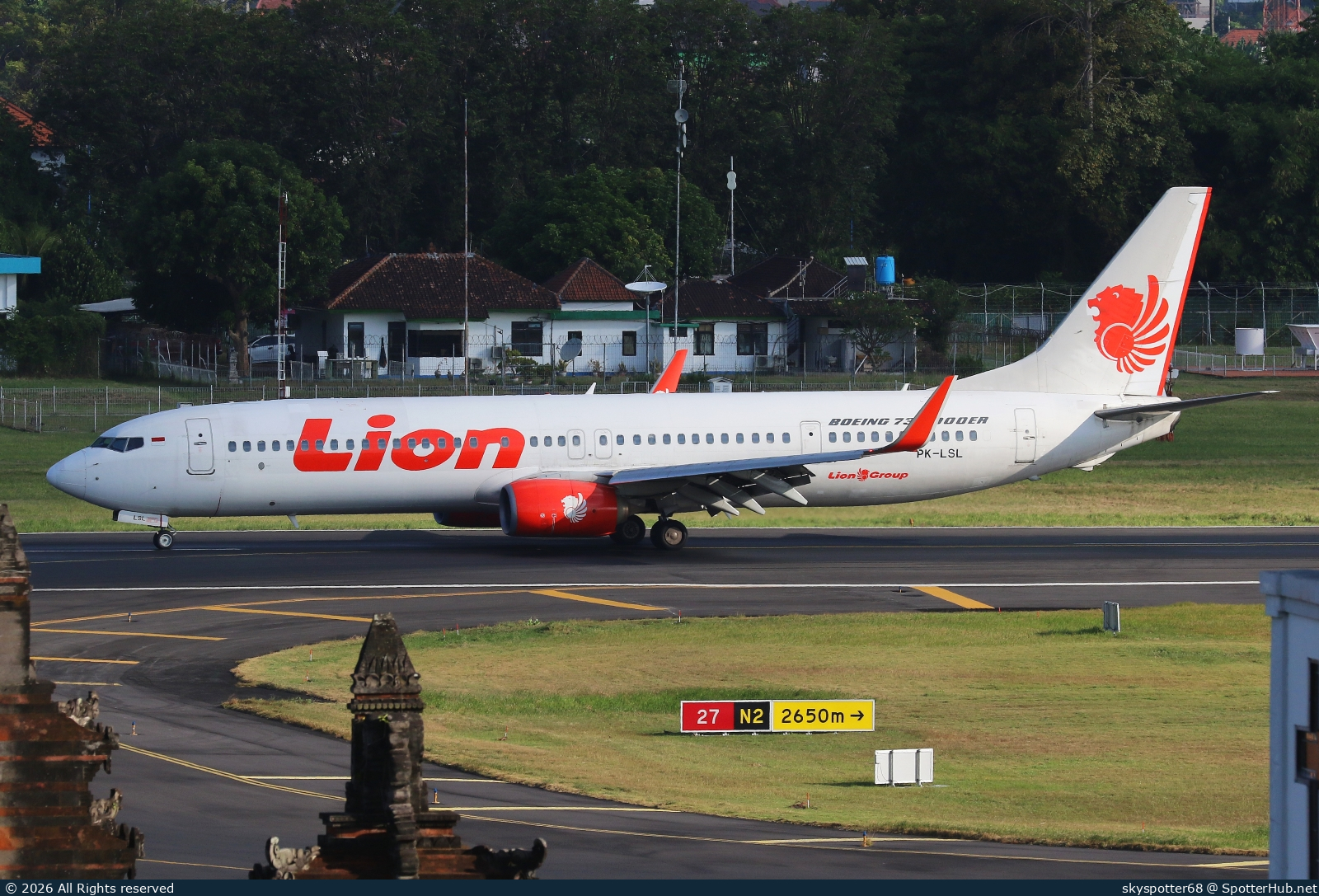 Photo of PK-LSL - Boeing 737-9GP(ER) operated by Lion Air