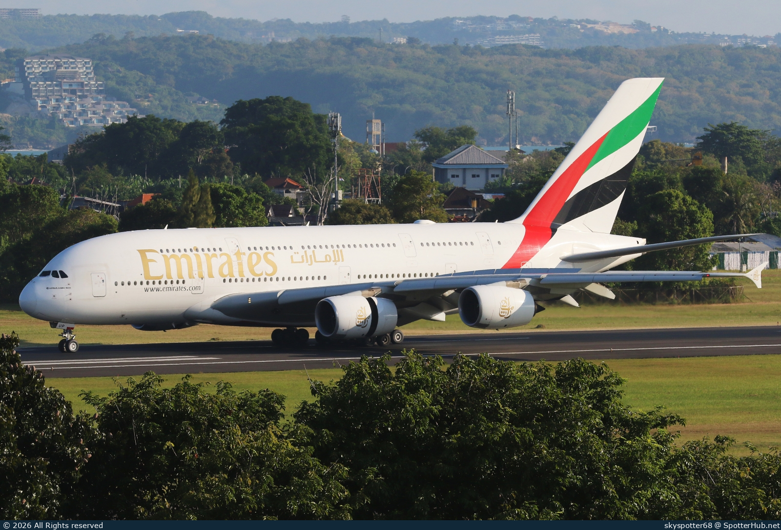Photo of A6-EUP - Airbus A380-842 operated by Emirates