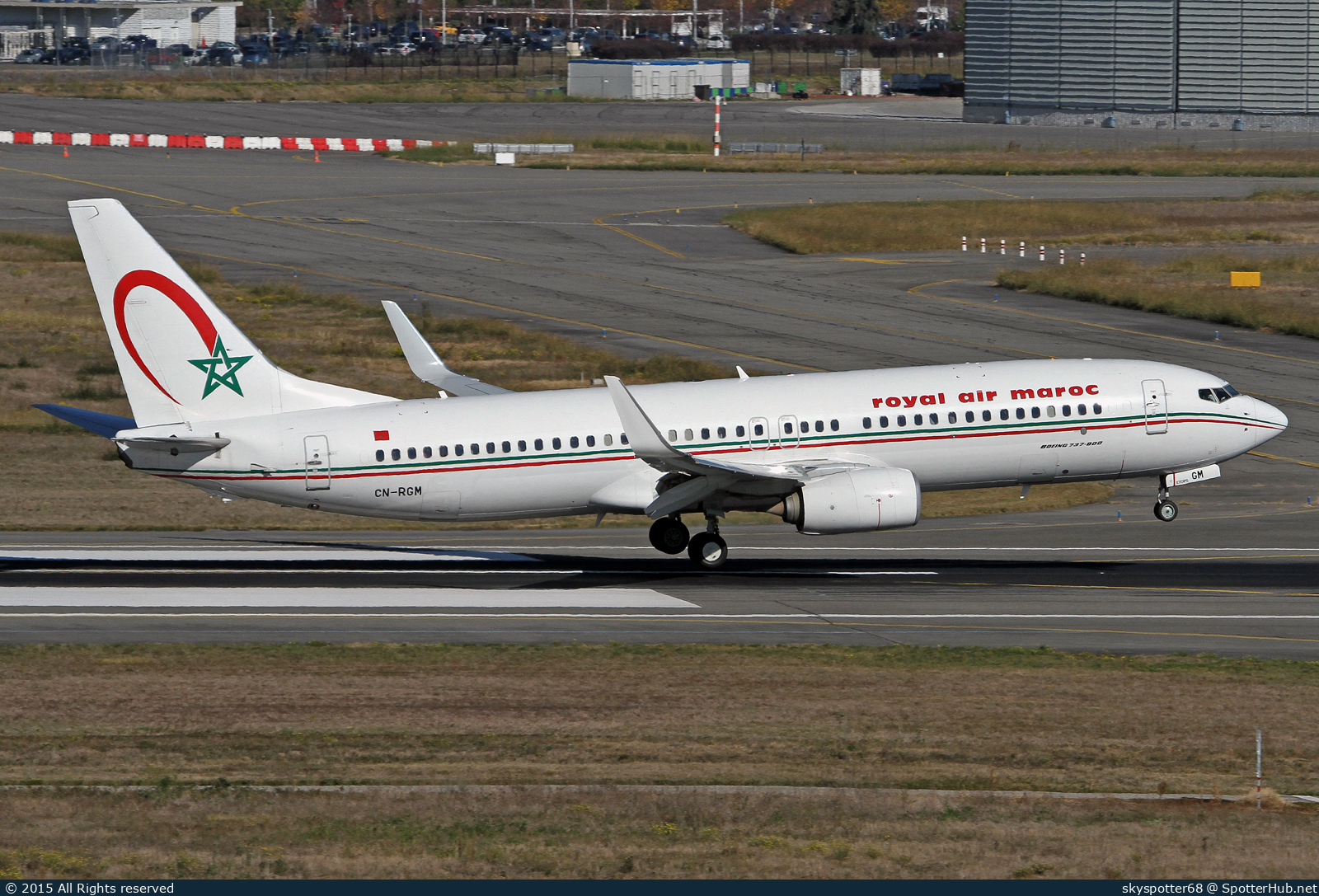 Photo of CN-RGM - Boeing 737-8B6 operated by Royal Air Maroc
