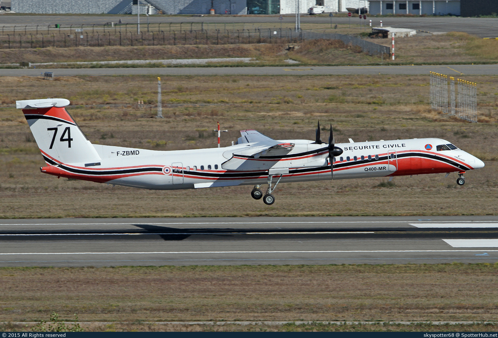 Photo of F-ZBMD - De Havilland Canada DHC-8-402 Dash 8 Q400 MR operated by French Ministry of the Interior - Sécurité Civile
