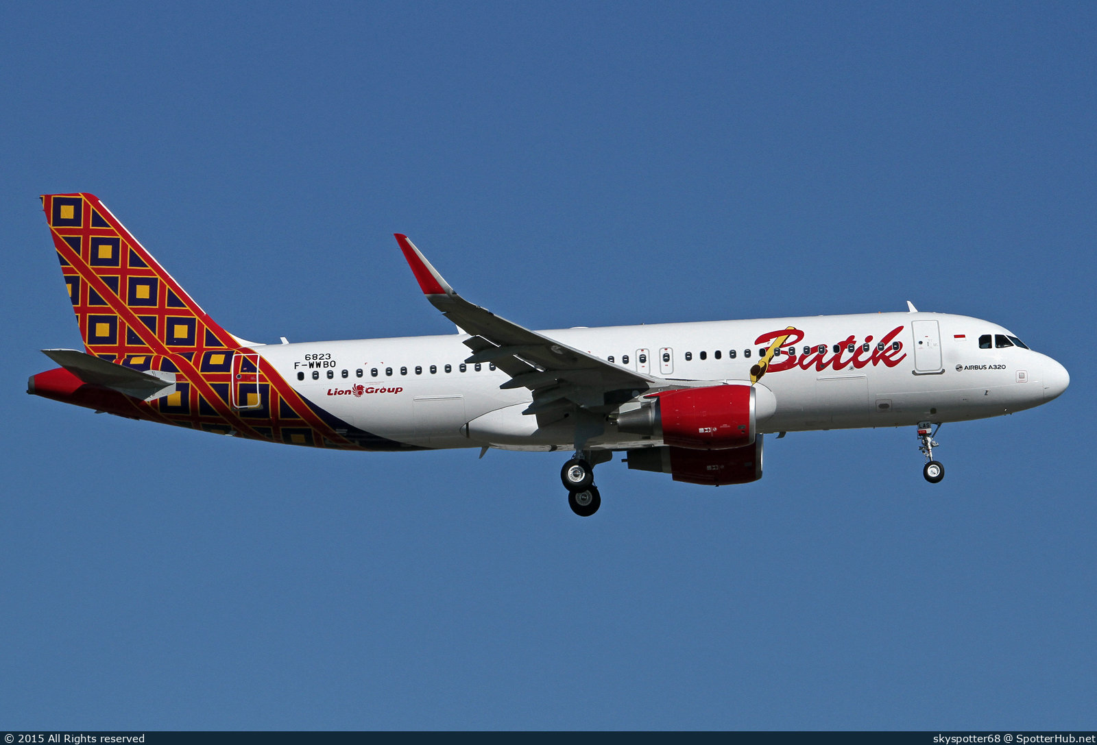 Photo of F-WWBO - Airbus A320-214 operated by Batik Air