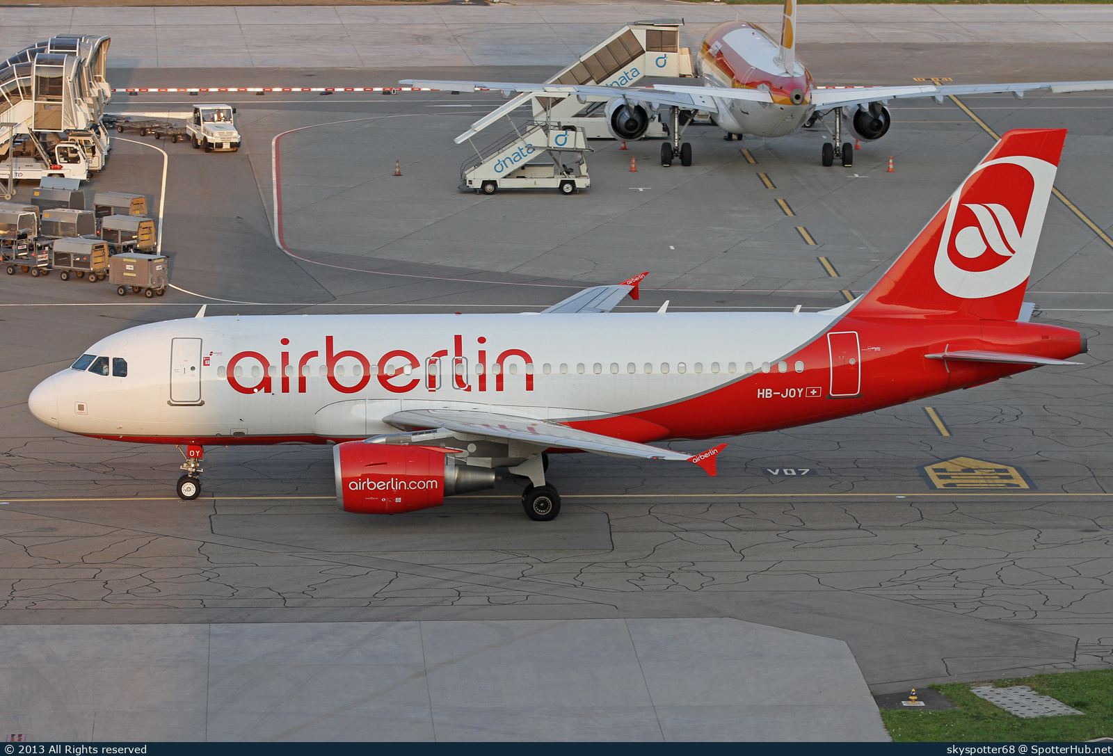 Photo of HB-JOY - Airbus A319-112 operated by Air Berlin (opb Belair Airlines)