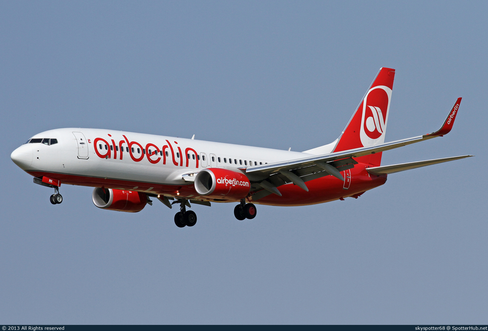 Photo of D-ABMK - Boeing 737-86J operated by Air Berlin