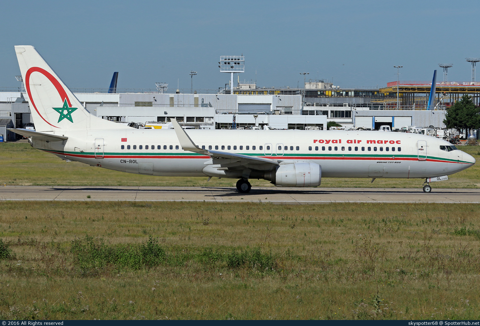 Photo of CN-ROL - Boeing 737-8B6 operated by Royal Air Maroc