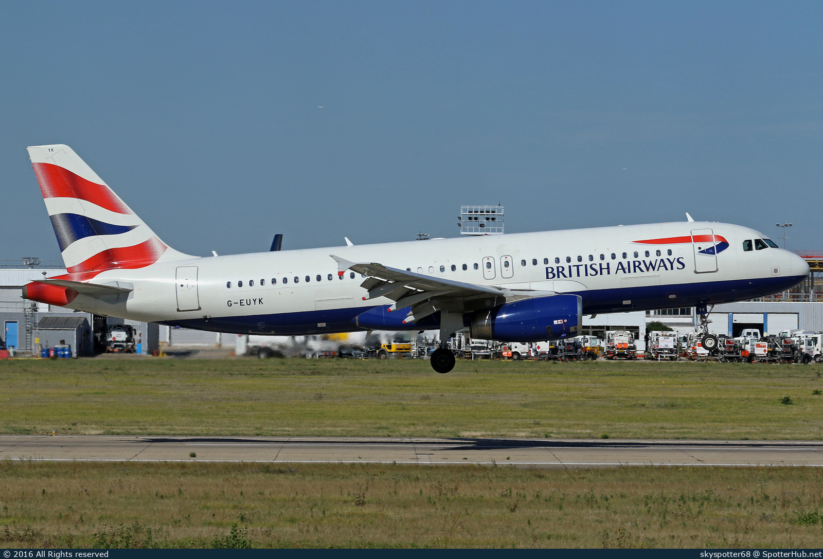 Photo of G-EUYK - Airbus A320-232 operated by British Airways