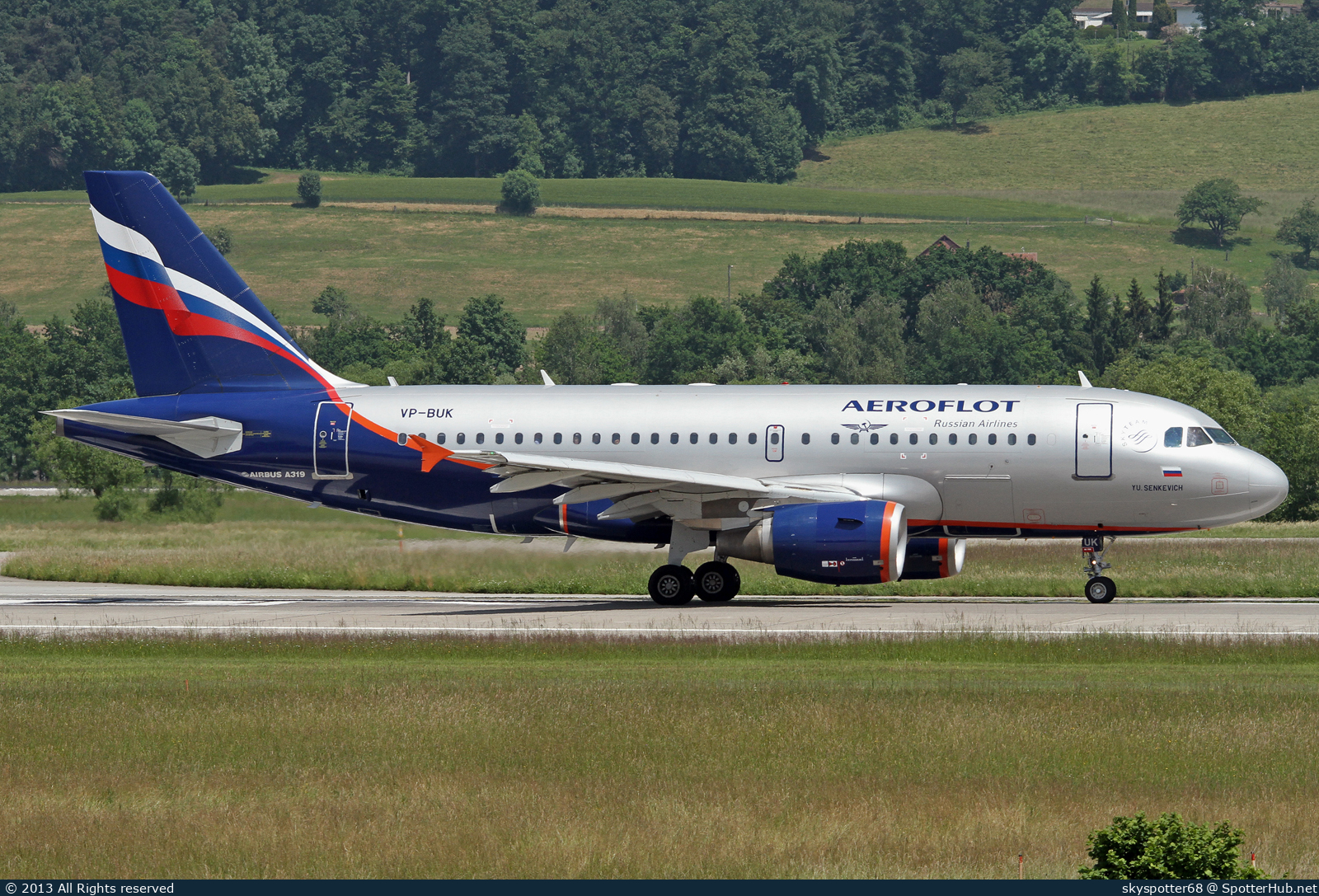 Photo of VP-BUK - Airbus A319-111 operated by Aeroflot