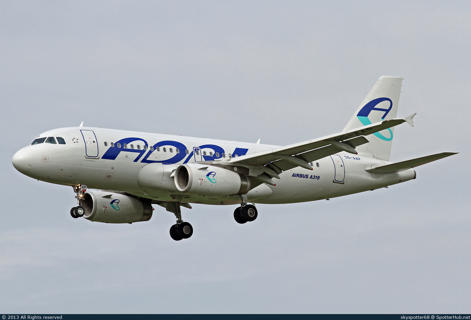 Photo of S5-AAP - Airbus A319-132 operated by Adria Airways