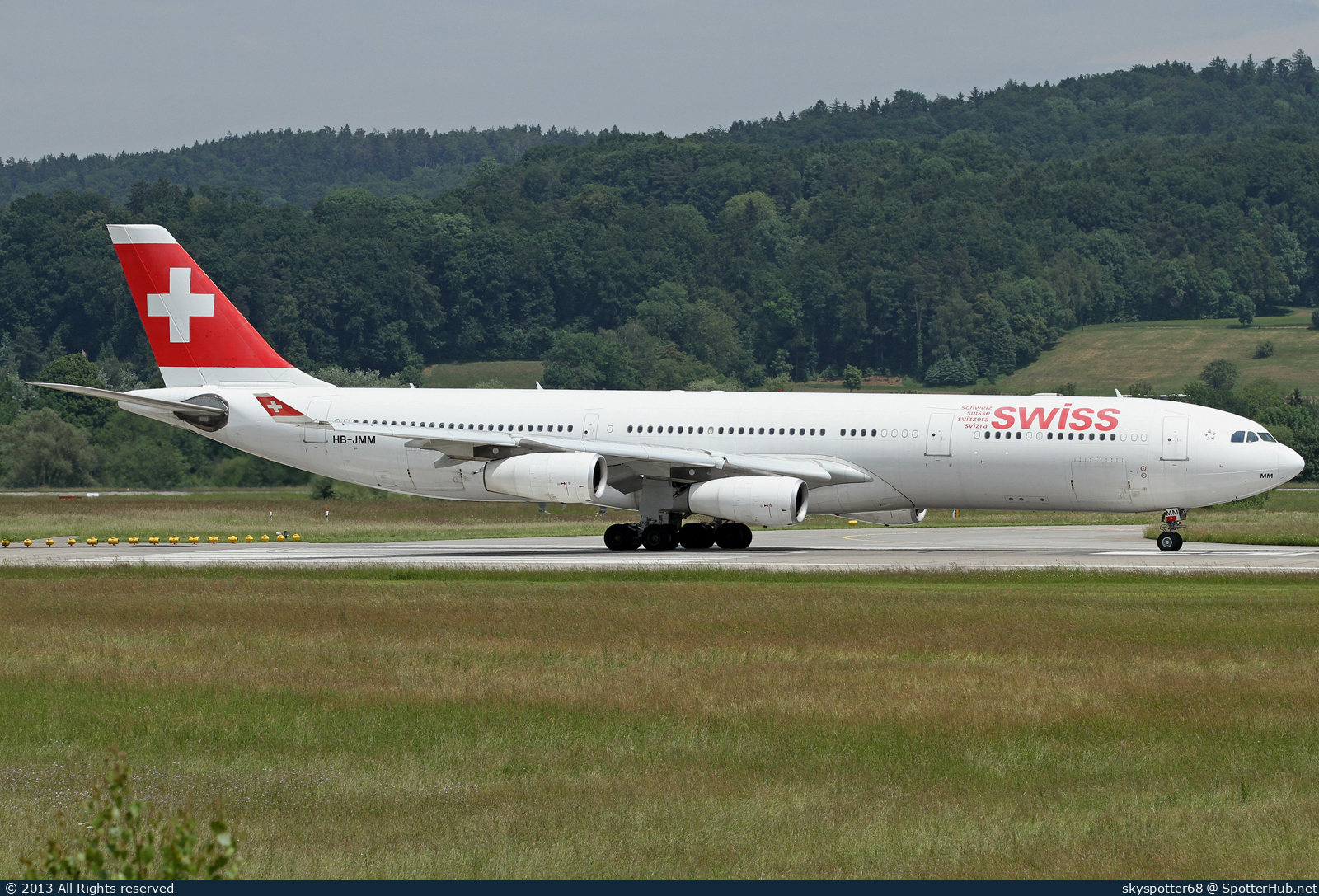 Photo of HB-JMM - Airbus A340-313 operated by Swiss International Air Lines