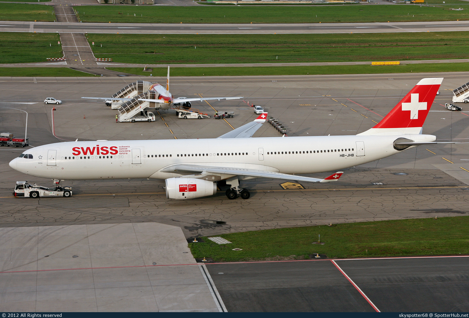Photo of HB-JHB - Airbus A330-343 operated by Swiss International Air Lines