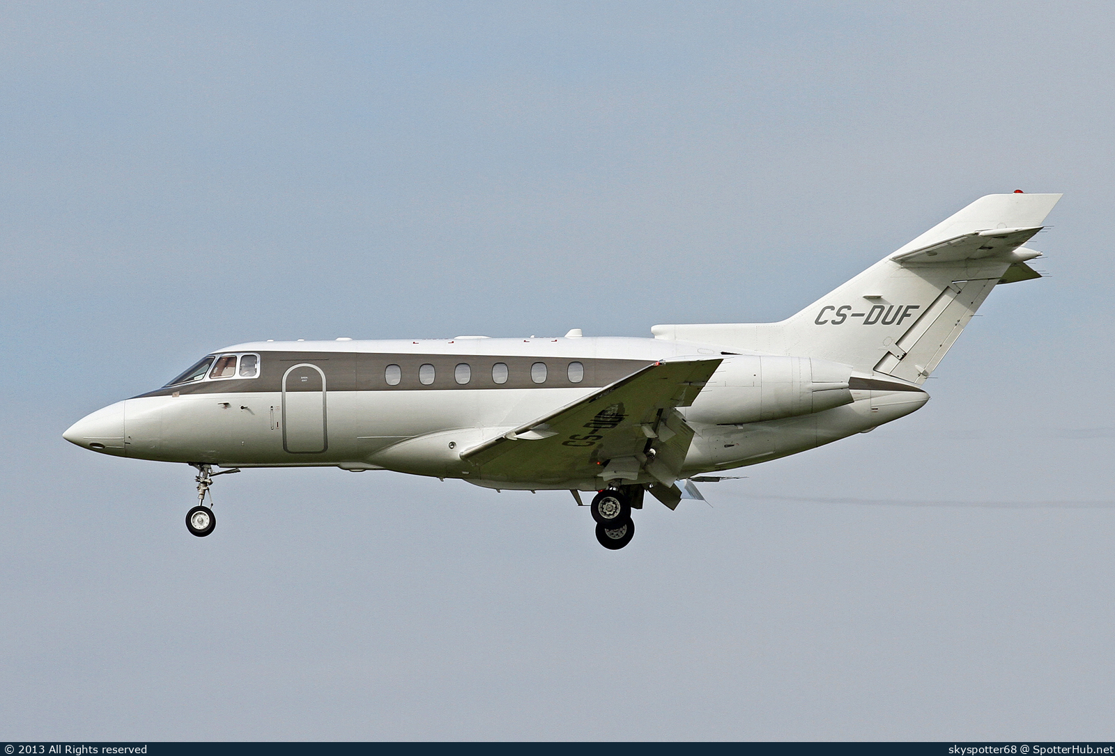 Photo of CS-DUF - Hawker Beechcraft 750 operated by NetJets Europe
