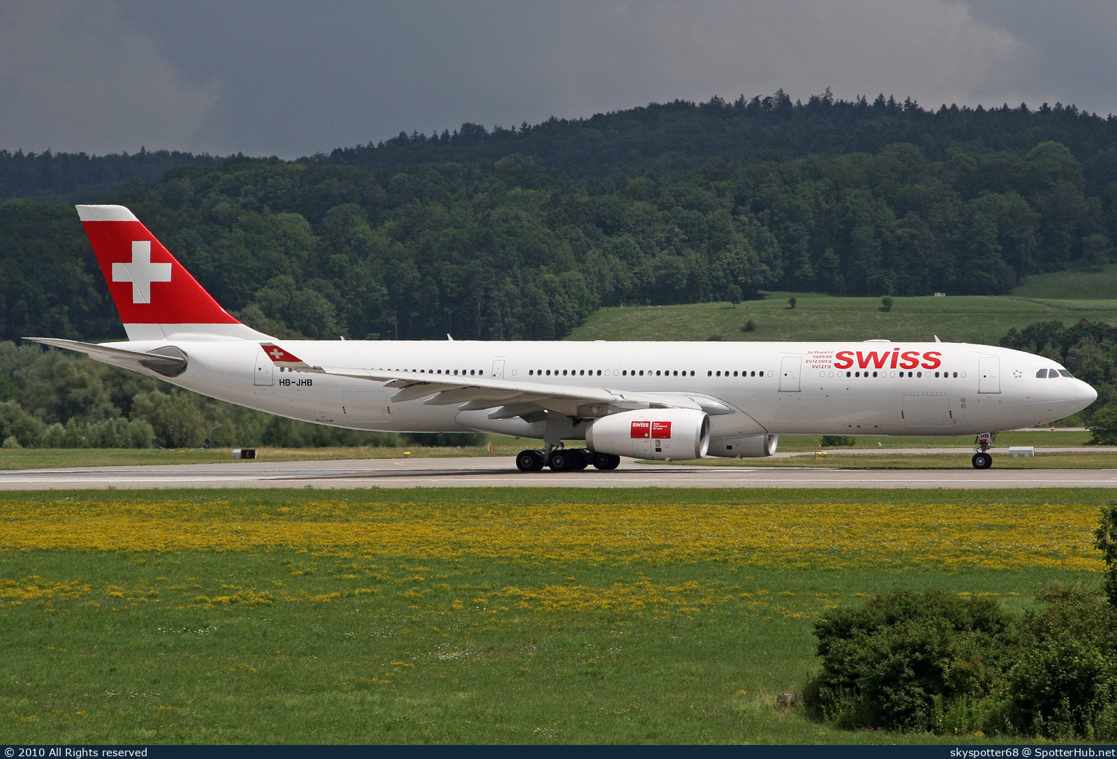 Photo of HB-JHB - Airbus A330-343 operated by Swiss International Air Lines