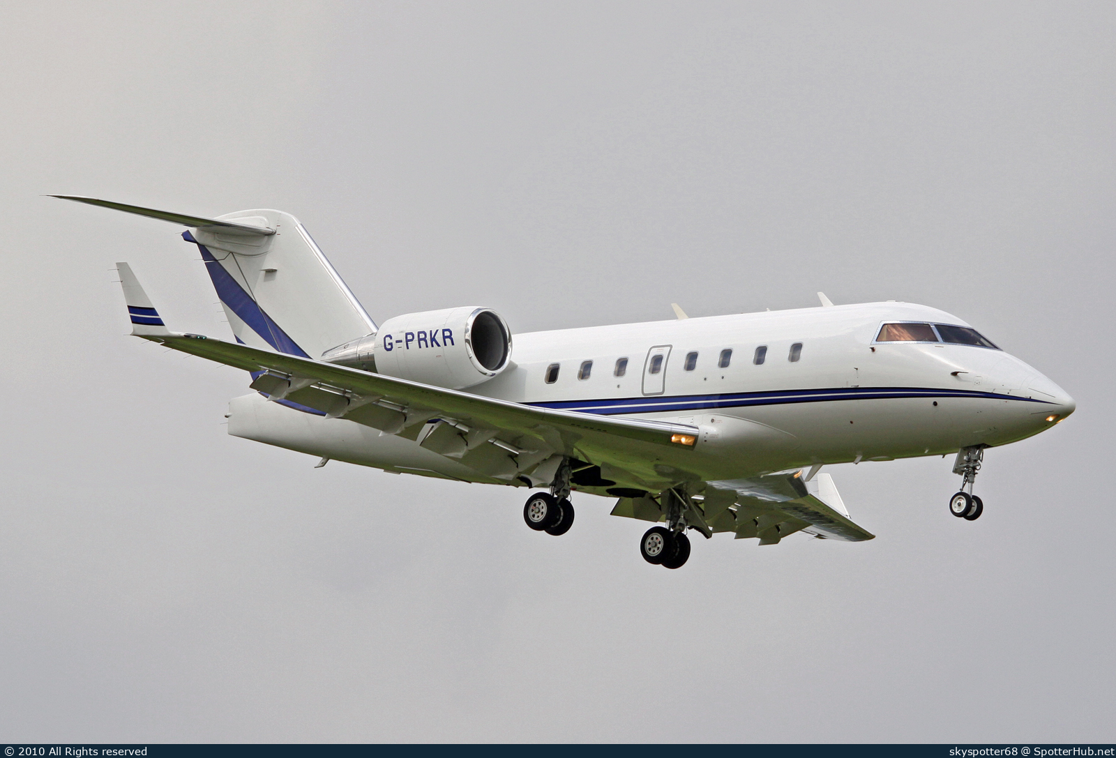 Photo of G-PRKR - Bombardier Challenger 604 operated by TAG Aviation UK