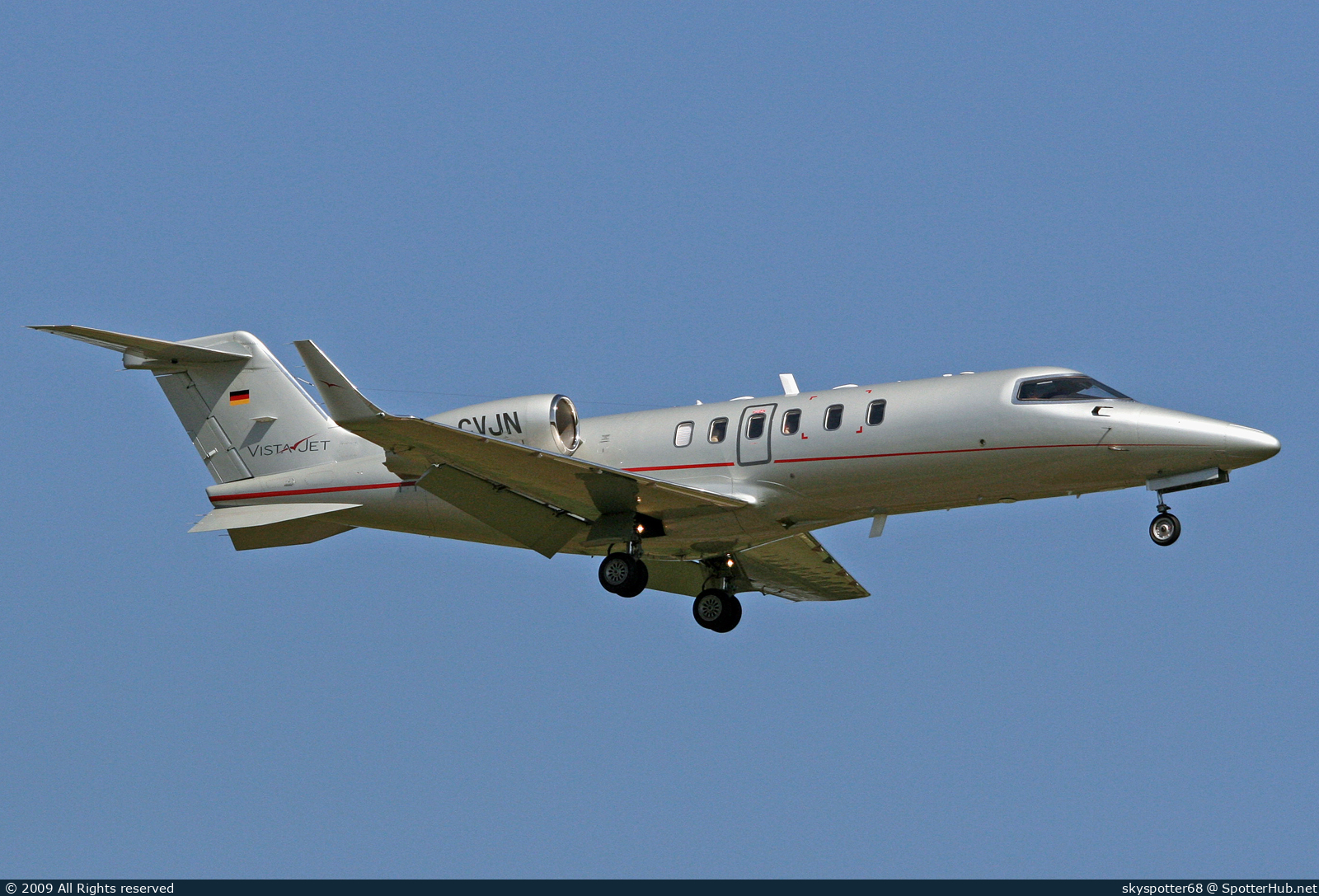 Photo of D-CVJN - Bombardier Learjet 40XR operated by VistaJet