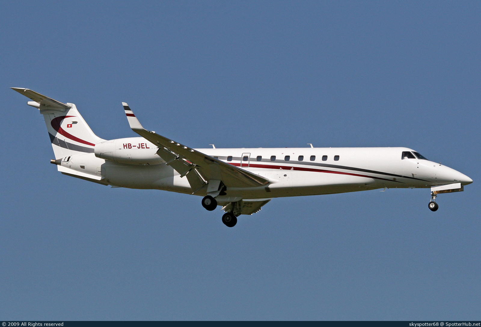 Photo of HB-JEL - Embraer Legacy 600 operated by Comlux Aviation