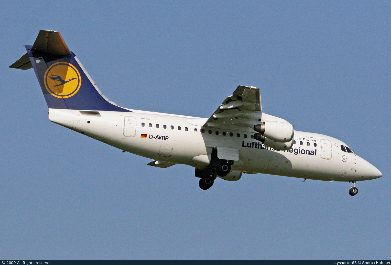 Photo of D-AVRP - British Aerospace Avro RJ85 operated by Lufthansa CityLine