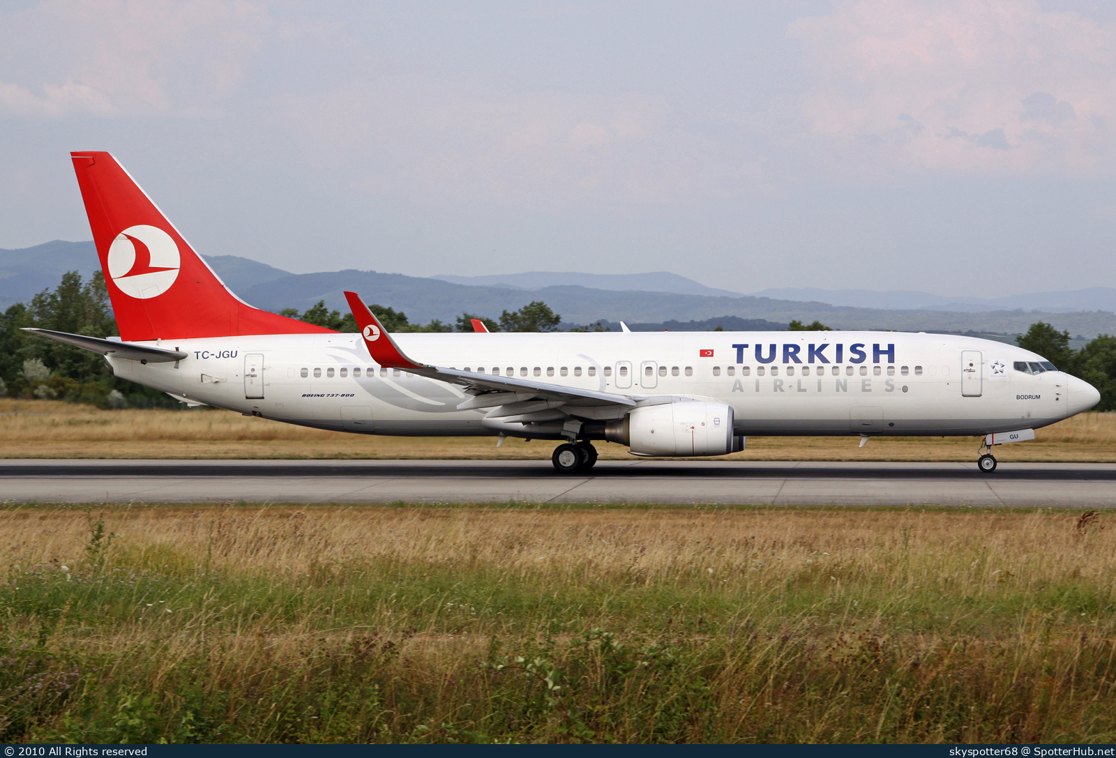 Photo of TC-JGU - Boeing 737-8F2 operated by Turkish Airlines
