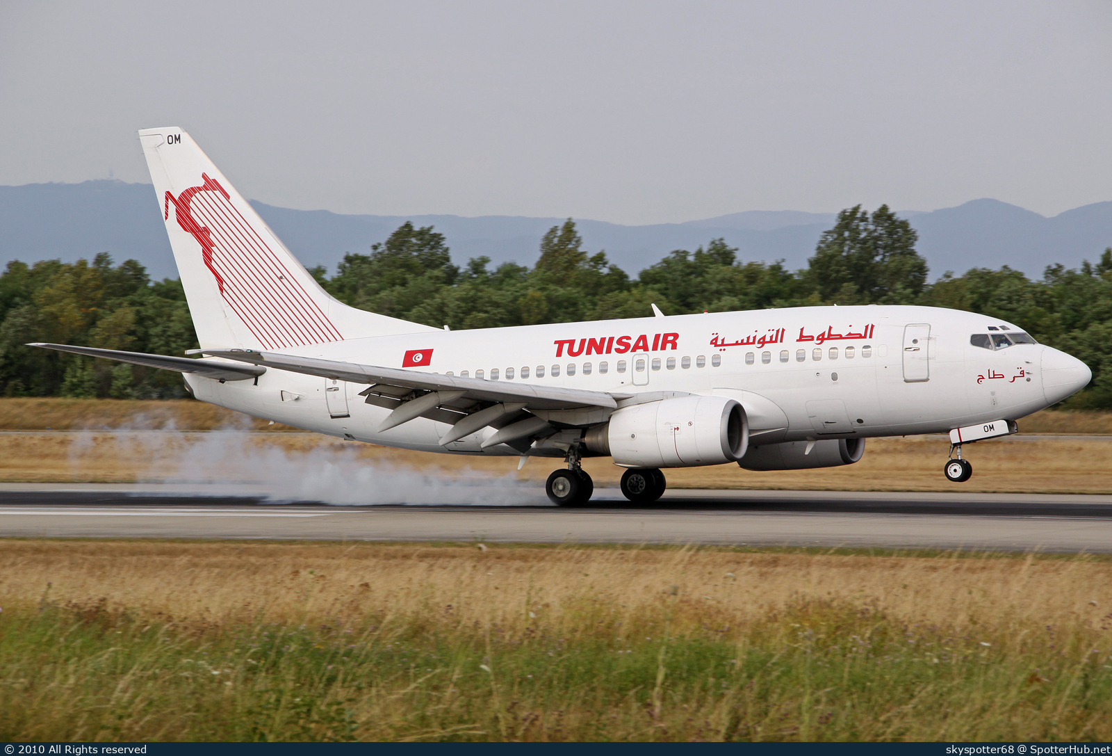 Photo of TS-IOM - Boeing 737-6H3 operated by Tunisair