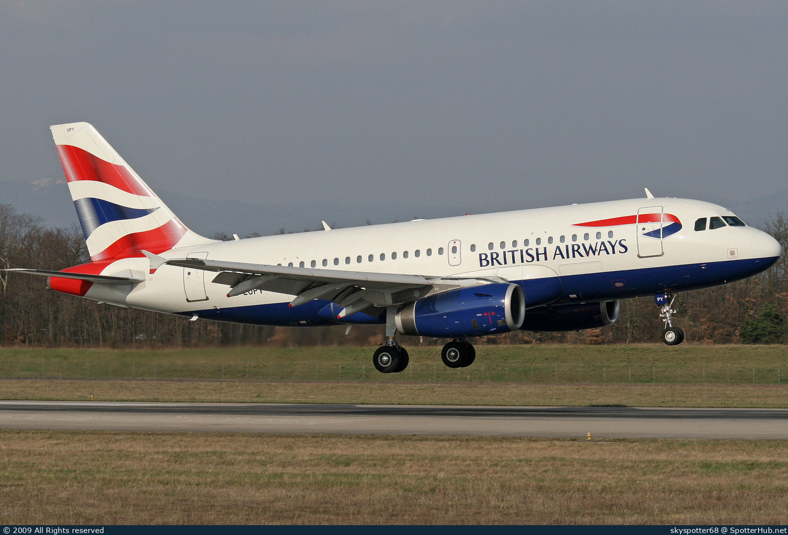 Photo of G-EUPY - Airbus A319-131 operated by British Airways