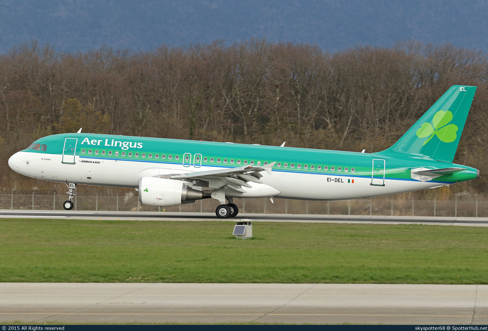 Photo of EI-DEL - Airbus A320-214 operated by Aer Lingus