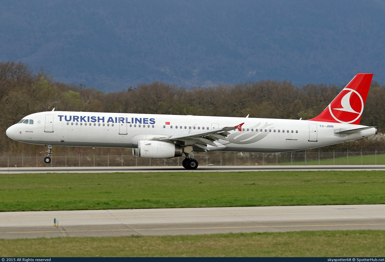 Photo of TC-JMM - Airbus A321-231 operated by Turkish Airlines