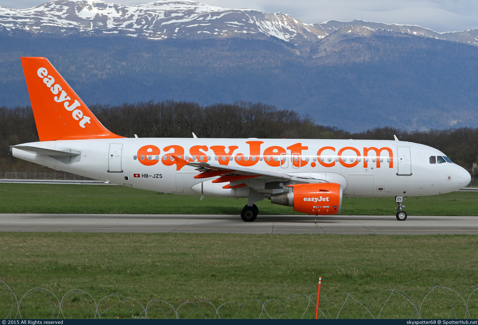 Photo of HB-JZS - Airbus A319-111 operated by easyJet Switzerland