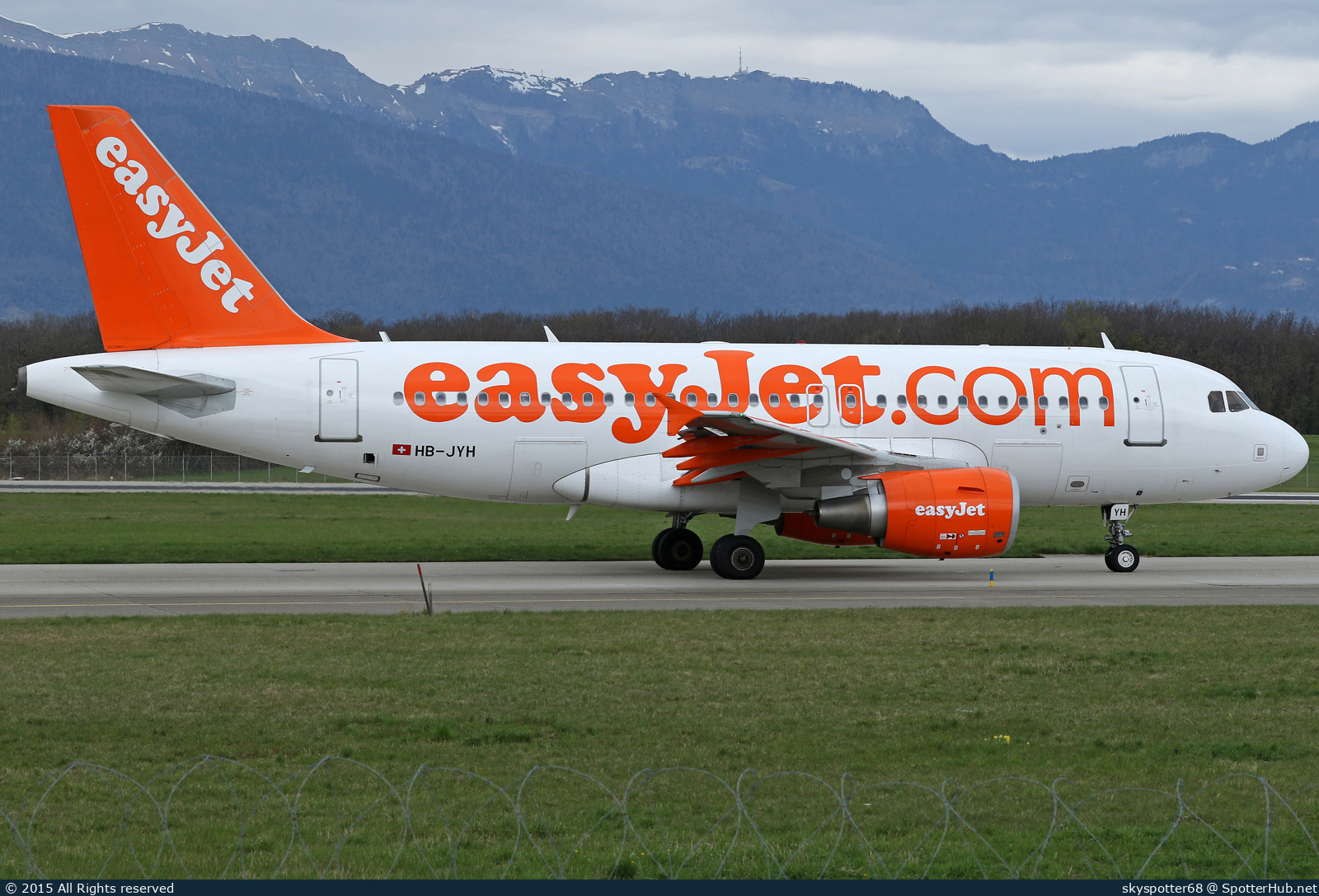 Photo of HB-JYH - Airbus A319-111 operated by easyJet Switzerland