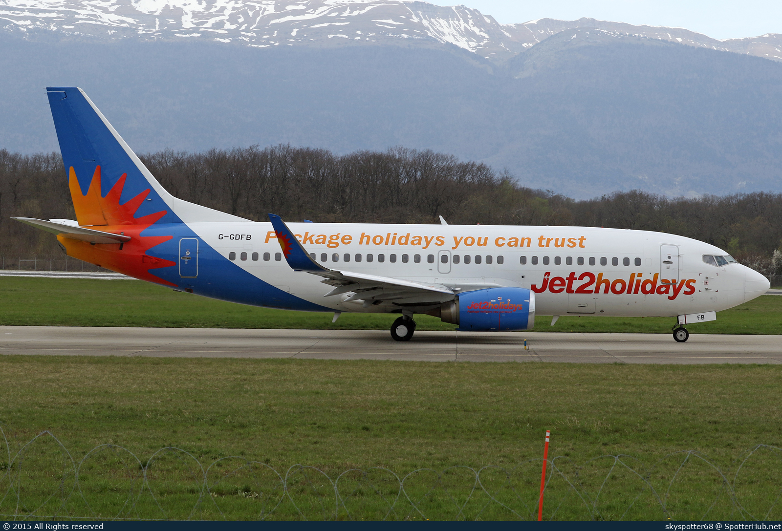 Photo of G-GDFB - Boeing 737-33A operated by Jet2