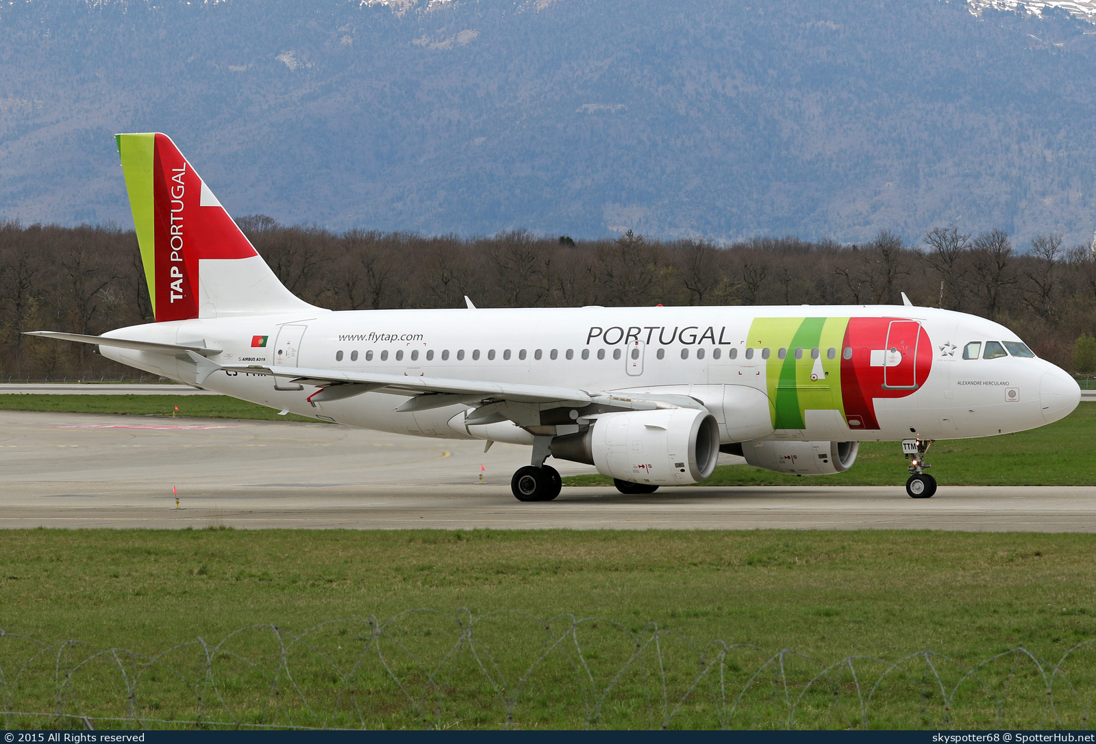 Photo of CS-TTM - Airbus A319-111 operated by TAP Air Portugal