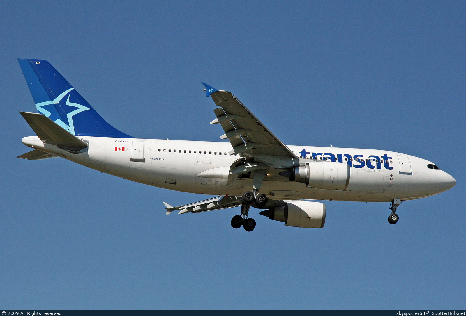 Photo of C-GTSI - Airbus A310-308 operated by Air Transat