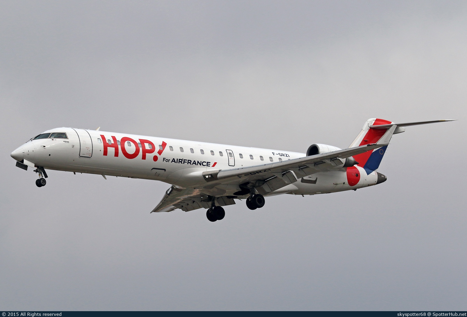 Photo of F-GRZI - Bombardier CRJ-701 operated by Air France HOP