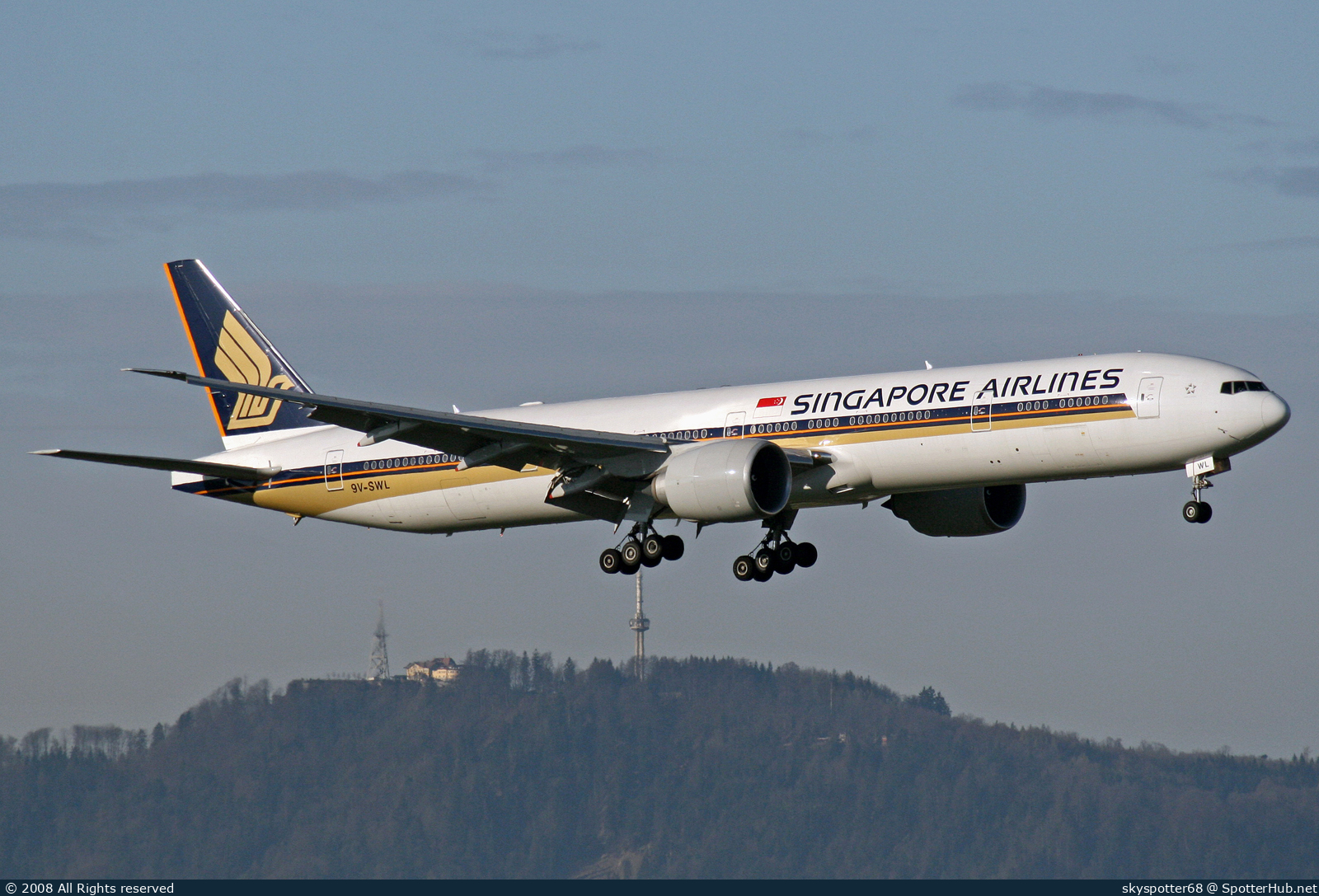 Photo of 9V-SWL - Boeing 777-312(ER) operated by Singapore Airlines