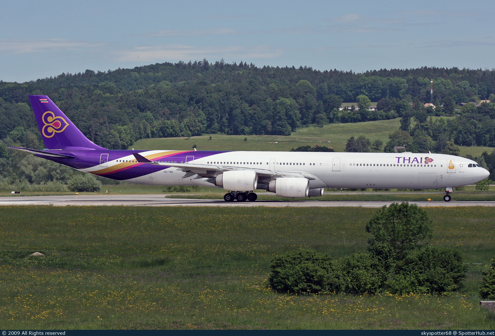 Photo of HS-TND - Airbus A340-642 operated by Thai Airways International